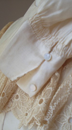 sleeves of 30s dressing gown