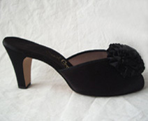 black 40's peep toe heels